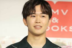 鈴木福、ミュージカル『RENT』での金髪サングラスのワイルド姿が話題に!《やっぱ似てるよね》自他ともに認める“激似アイドル妹”の現在地