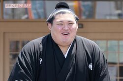 《大相撲名古屋場所》横綱・大の里、3敗目で魅せた“ジャンプ力”に驚愕も「晩年の稀勢の里化」突きつけられる師と同じ道