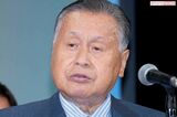森喜朗氏、スポーツ界の大物が伝えた“車いす生活”の最新近影が「すっかりお爺ち…