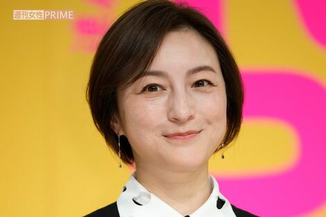広末涼子、バースデーライブで“名曲”を熱唱!「30分で完売」シェフアレンジの“広末家の和風ハンバーグ”と騒動後の現在地