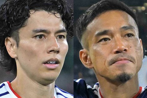 《W杯》田中碧のソックスに「めちゃめちゃ破けてません?」本田圭佑がツッコミ、長友佑都は“日の丸”封印か