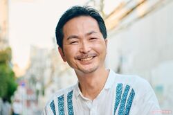 〈あの有名子役は、今!〉NHKドラマ『たけしくんハイ!』小磯勝弥「とにかくシャイで…」明かしたビートたけしとの舞台裏と、役者を続ける“深い理由”