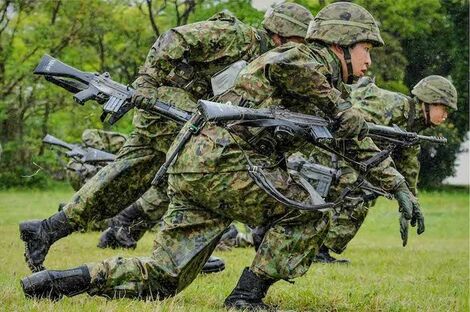 陸上自衛隊が公開した“新ロゴ”に「殺意丸出し」「禍々しくて気持ち悪い」批判殺到、衝撃の“ドクロ”デザイン