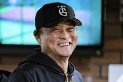 巨人に逆転優勝の可能性も「生え抜きOB監督」こだわるなら、阪神タイガース“OB”の橋上秀樹監督代行の去就をめぐって争奪戦も
