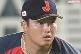 村上宗隆、水着姿の“ピザパーティー”公開で「ぽっちゃり体型かと思ったら…」ム…