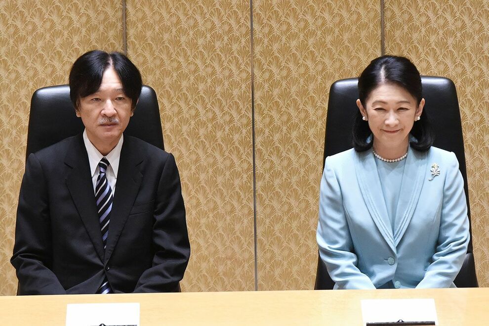 《皇族費1億円超の支給もなぜ?》秋篠宮家「お金が足りない」発言に宮内庁も困惑…佳子さま分室改修も影響…