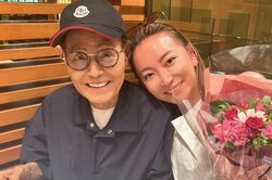 加藤茶&綾菜夫妻、おしどりプチ温泉旅行で「富士山が見える絶景風呂」へ! 夜は“ほろ酔いサプライズ”《加藤茶choice》