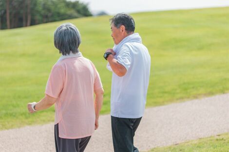 【脳を活性化する歩き方】歩くことで認知症予防や健康に、83歳現役教授が実践する1日15分の“ボケない散歩術”
