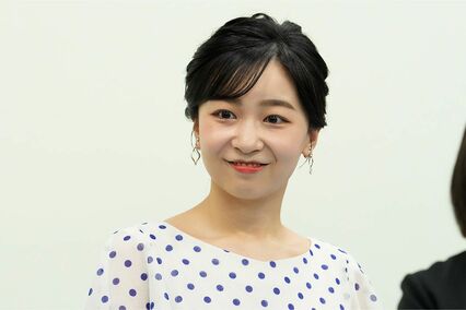 佳子さま、〈好評で再販中〉の3万円台お気に入り「水玉ワンピ」で登場…ブランド広報も感激のサステナブルな着こなし