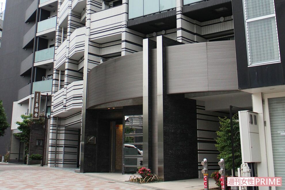 《東京・新宿》好きすぎて彼氏を刺した女の、猟奇的な “血まみれ素顔”