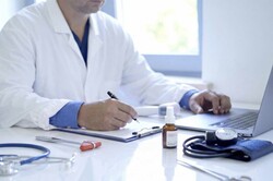 《無価値医療の実態》「風邪に抗生物質」「腰痛でCT」は必要ない?医師が明かす薬や検査の落とし穴と自分に必要な医療を見極める方法