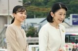 《ドレスとイヤリングの「赤」で》紀子さまと佳子さま、母娘公務でみせる「ワンポ…