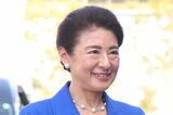 雅子さま、2回目の万博訪問で見せたミャクミャク似の“ロイヤルブルー”スタイル…