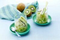 医師のお墨付きで“便秘の教科書”に仲間入り!なぜキウイは腸を整えるのか 〜腸活おすすめレシピ5選も紹…