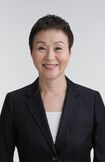 唐沢理恵さん●早稲田大学経営学修士、学術博士(コミュニケーション学)。(株)ノエビアでは32歳で最年少女性取締役に就任。38歳で服装や話し方を指南する(株)パーソナルデザインを設立。著書も多く、早稲田大学や九州大学などでの非常勤講師の実績も。