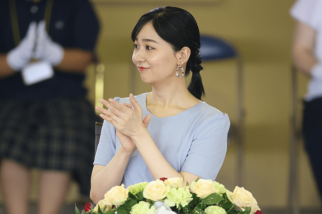 《佳子さまの歩み》上皇さまのメッセージから10年、皇室典範改正で養子や養親が現れたら問いたい「象徴としての覚悟」