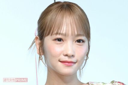 川栄李奈、鎖骨に見えた“一輪の花”にファンから「タトゥー?」「シールであってほしい」の声…離婚を経て見せた「さりげない変化」